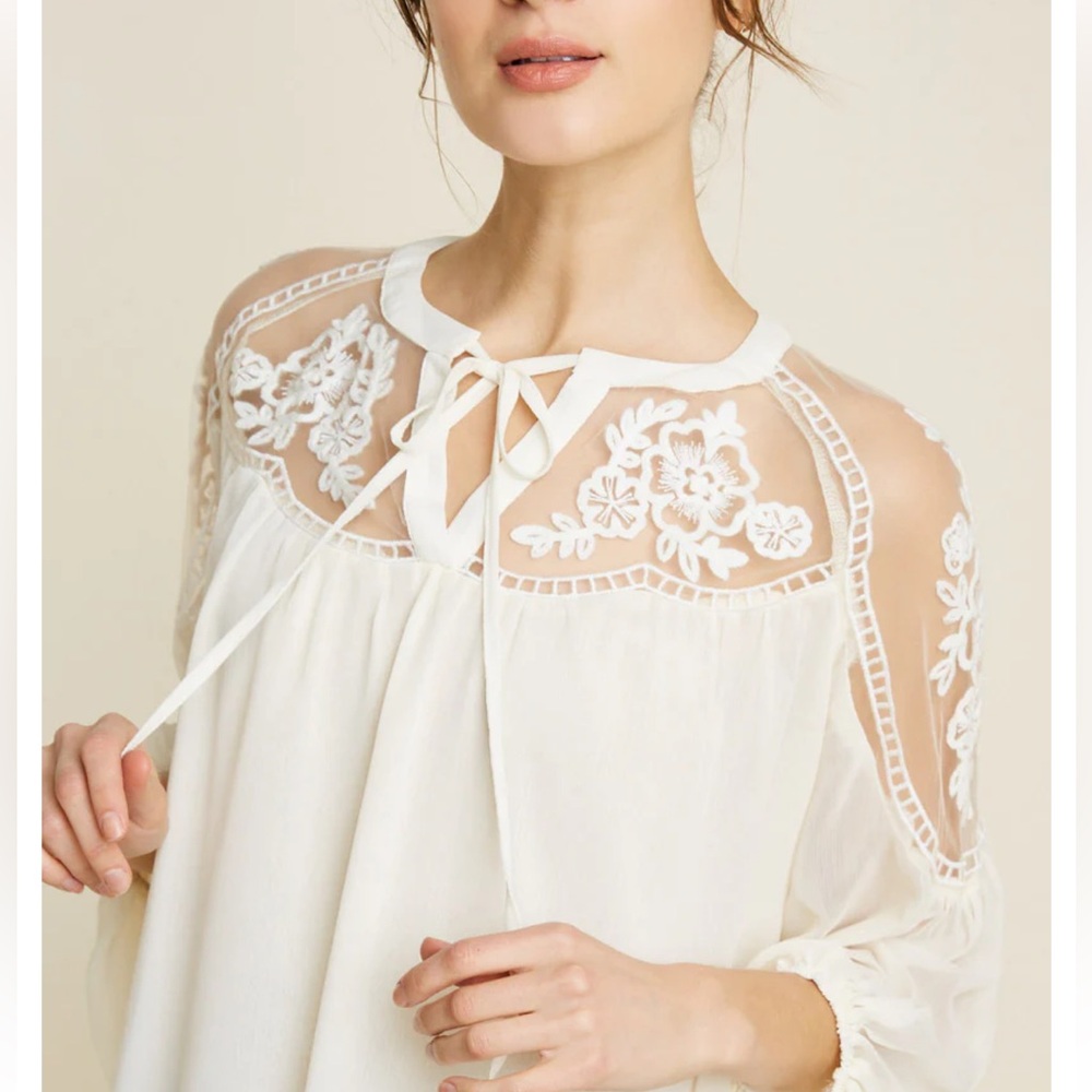 Hayden Los Angeles Sheer Tie Front Peasant Top - Picture 2 of 7